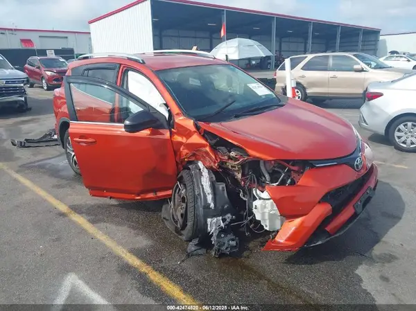 2T3BFREV0GW432836 2016 TOYOTA RAV 4 - Image 1