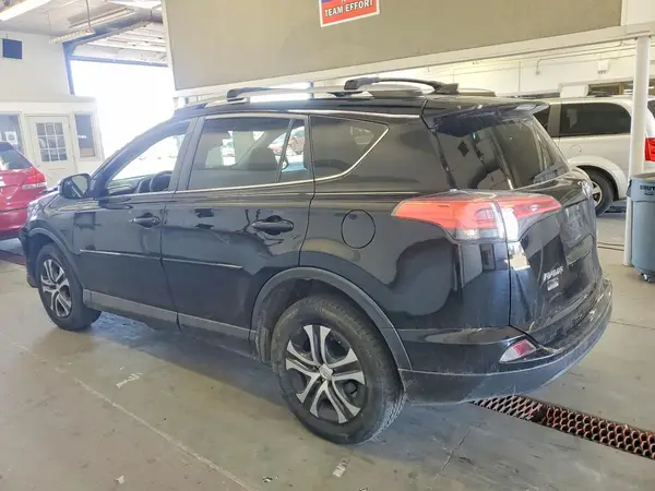 2T3BFREV0HW546112 2017 TOYOTA RAV 4 - Image 2
