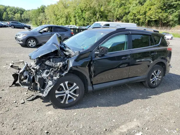 2T3BFREV0HW546403 2017 TOYOTA RAV 4 - Image 1