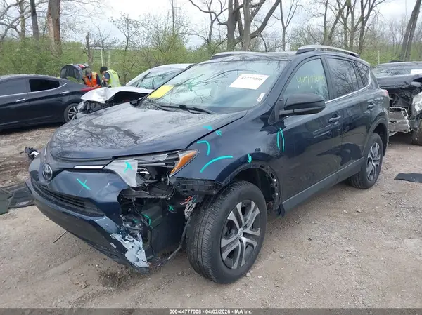 2T3BFREV0HW608740 2017 TOYOTA RAV 4 - Image 2