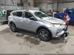2T3BFREV0HW635243 2017 TOYOTA RAV 4