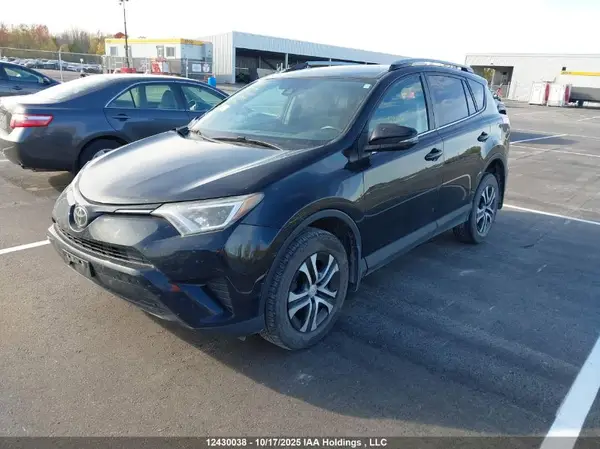2T3BFREV0HW658747 2017 TOYOTA RAV 4 - Image 2