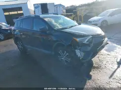 2T3BFREV0HW672132 2017 TOYOTA RAV 4