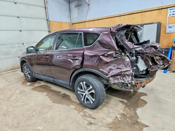 2T3BFREV0HW684975 2017 TOYOTA RAV 4 - Image 2