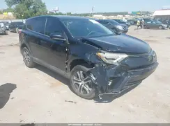 2T3BFREV0JW708133 2018 TOYOTA RAV 4