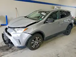2T3BFREV0JW715695 2018 TOYOTA RAV 4