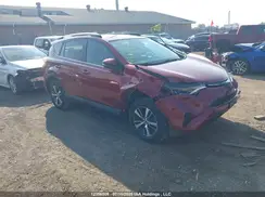 2T3BFREV0JW767604 2018 TOYOTA RAV 4