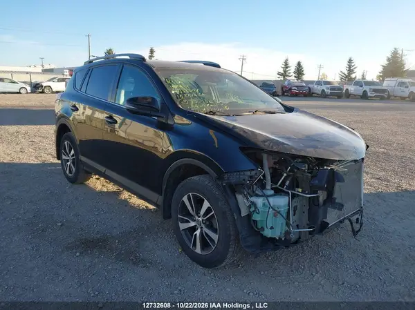 2T3BFREV0JW790932 2018 TOYOTA RAV 4 - Image 1