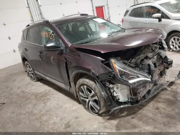2T3BFREV0JW810368 2018 TOYOTA RAV 4 - Image 1