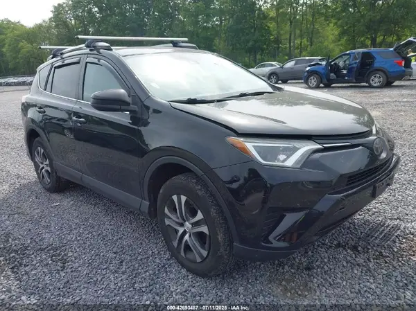 2T3BFREV0JW842902 2018 TOYOTA RAV 4 - Image 1