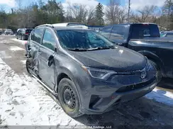 2T3BFREV0JW854242 2018 TOYOTA RAV 4