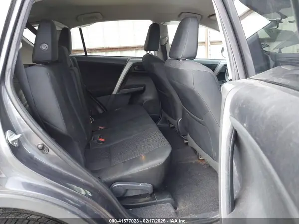 2T3BFREV1GW441447 2016 TOYOTA RAV 4 - Image 8