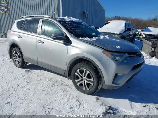 2T3BFREV1GW517121 2016 TOYOTA RAV 4 - Image 1