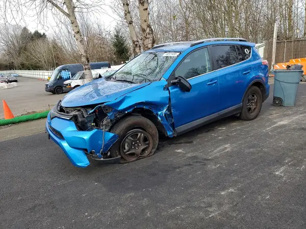 2T3BFREV1HW545891 2017 TOYOTA RAV 4 - Image 1
