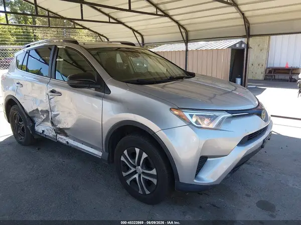 2T3BFREV1HW550136 2017 TOYOTA RAV 4 - Image 1