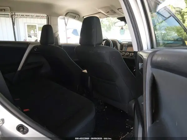 2T3BFREV1HW550136 2017 TOYOTA RAV 4 - Image 8