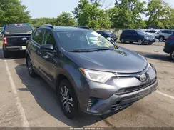 2T3BFREV1HW551061 2017 TOYOTA RAV 4