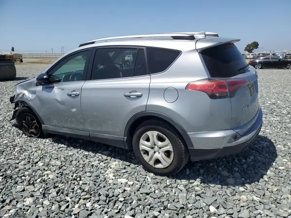 2T3BFREV1HW566613 2017 TOYOTA RAV 4 - Image 2