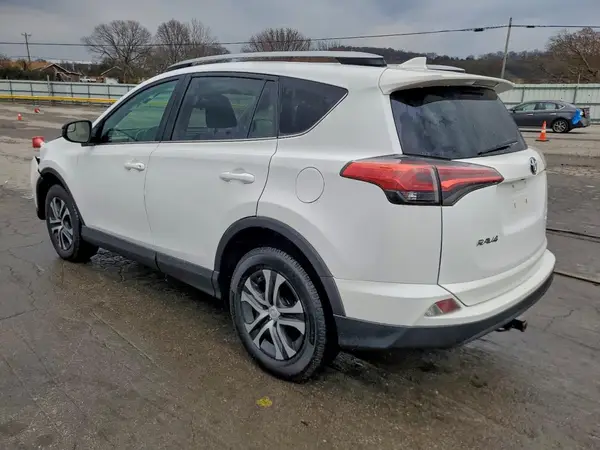 2T3BFREV1HW567664 2017 TOYOTA RAV 4 - Image 2