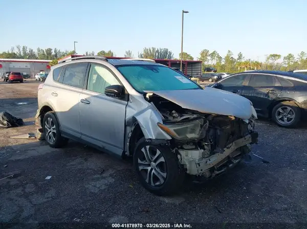 2T3BFREV1HW607984 2017 TOYOTA RAV 4 - Image 1