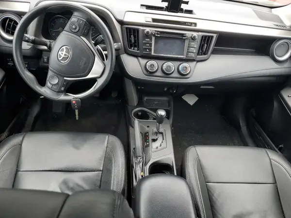 2T3BFREV1HW609752 2017 TOYOTA RAV 4 - Image 8