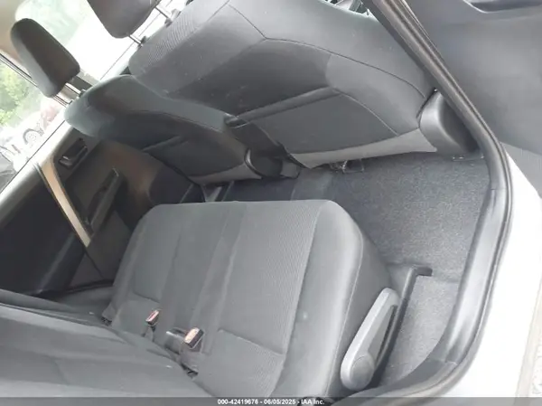 2T3BFREV1HW686458 2017 TOYOTA RAV 4 - Image 8