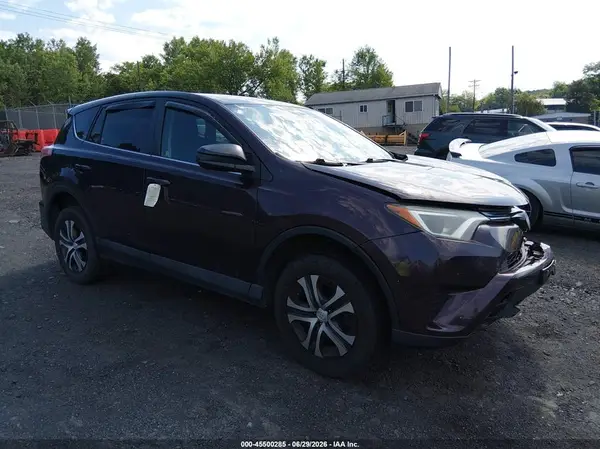 2T3BFREV1JW710196 2018 TOYOTA RAV 4 - Image 1