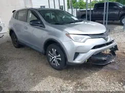 2T3BFREV1JW716127 2018 TOYOTA RAV 4
