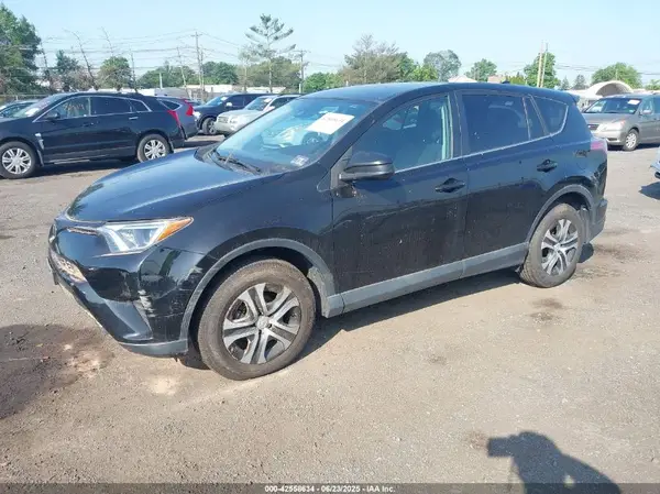 2T3BFREV1JW722283 2018 TOYOTA RAV 4 - Image 2