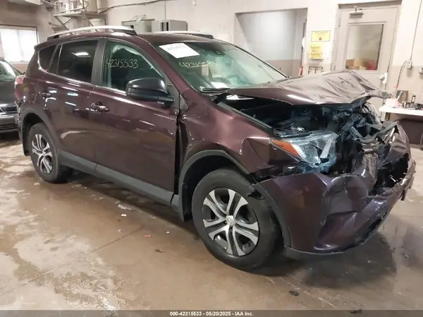2T3BFREV1JW744056 2018 TOYOTA RAV 4 - Image 1