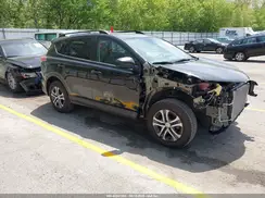 2T3BFREV1JW754103 2018 TOYOTA RAV 4