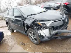 2T3BFREV1JW798375 2018 TOYOTA RAV 4