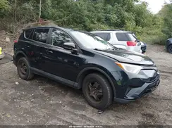 2T3BFREV1JW836140 2018 TOYOTA RAV 4