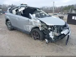 2T3BFREV1JW848417 2018 TOYOTA RAV 4