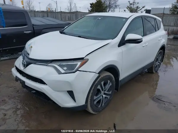 2T3BFREV2GW480676 2016 TOYOTA RAV 4 - Image 2