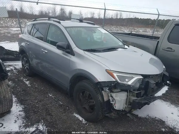 2T3BFREV2HW567947 2017 TOYOTA RAV 4 - Image 1