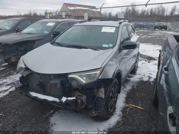 2T3BFREV2HW567947 2017 TOYOTA RAV 4 - Image 2