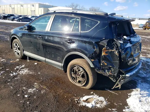 2T3BFREV2HW569021 2017 TOYOTA RAV 4 - Image 2
