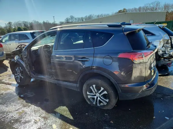 2T3BFREV2HW583162 2017 TOYOTA RAV 4 - Image 2