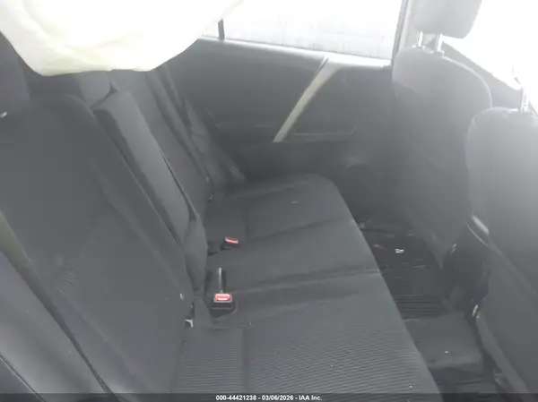 2T3BFREV2HW585347 2017 TOYOTA RAV 4 - Image 8