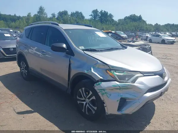 2T3BFREV2HW590581 2017 TOYOTA RAV 4 - Image 1