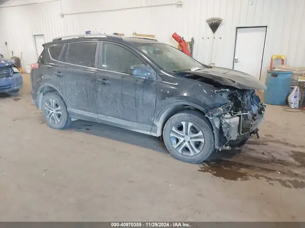 2T3BFREV2HW628360 2017 TOYOTA RAV 4 - Image 1