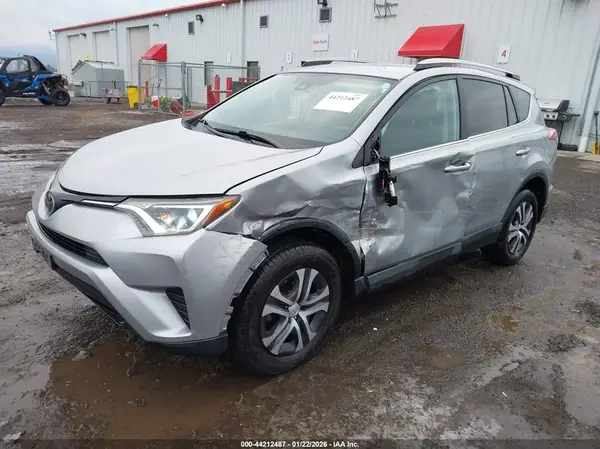2T3BFREV2HW662346 2017 TOYOTA RAV 4 - Image 2