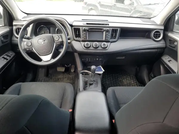2T3BFREV2HW670639 2017 TOYOTA RAV 4 - Image 8