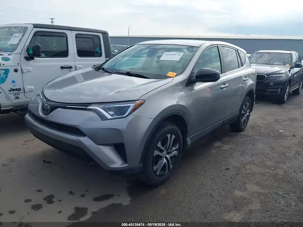 2T3BFREV2HW687571 2017 TOYOTA RAV 4 - Image 2