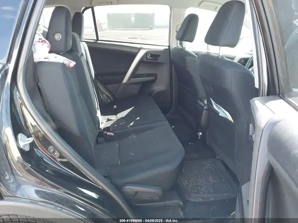 2T3BFREV2JW749735 2018 TOYOTA RAV 4 - Image 8