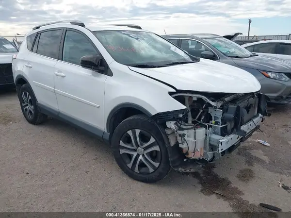 2T3BFREV2JW755857 2018 TOYOTA RAV 4 - Image 1