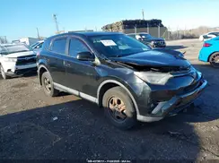 2T3BFREV2JW818942 2018 TOYOTA RAV 4