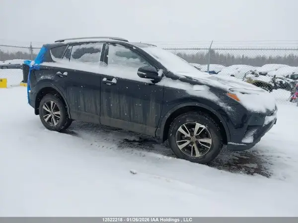 2T3BFREV2JW820786 2018 TOYOTA RAV 4 - Image 1