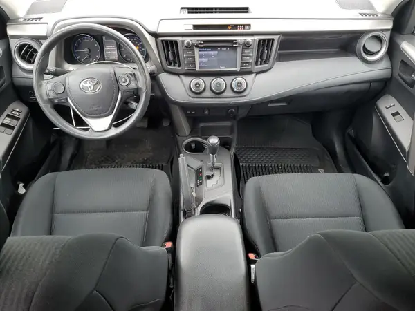 2018 TOYOTA RAV 4 auction photo 8